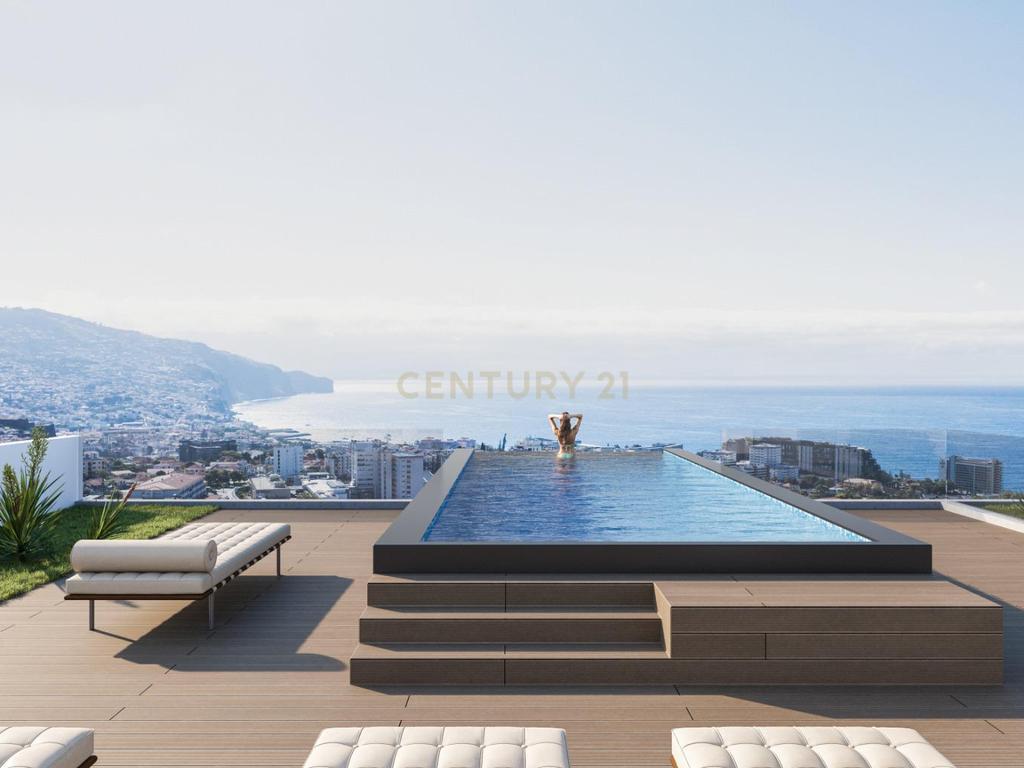 Edf. Alfa Pool Barreiros-T3 - Funchal - Image 1