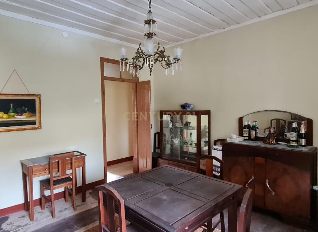 Prédio no centro histórico de Samora Correia - Image 15
