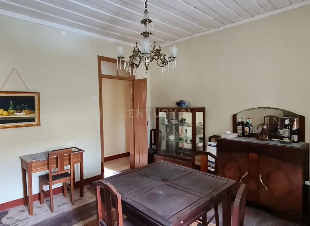 Prédio no centro histórico de Samora Correia - Image 15