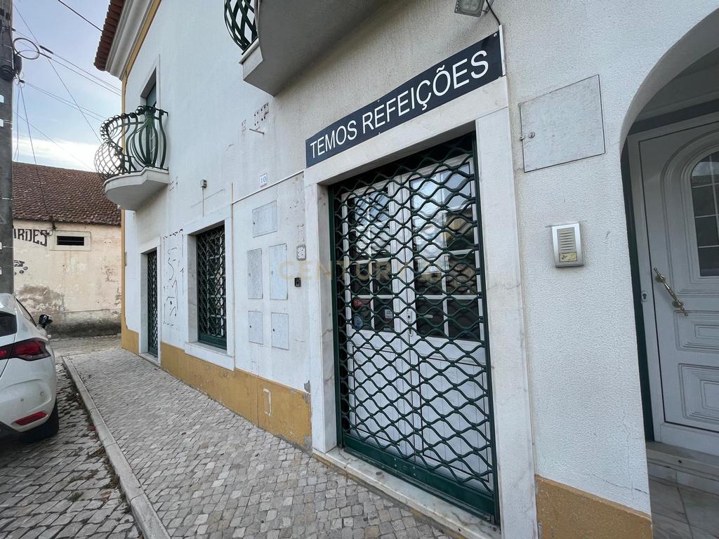 Moradia em Torres Vedras. - Image 5