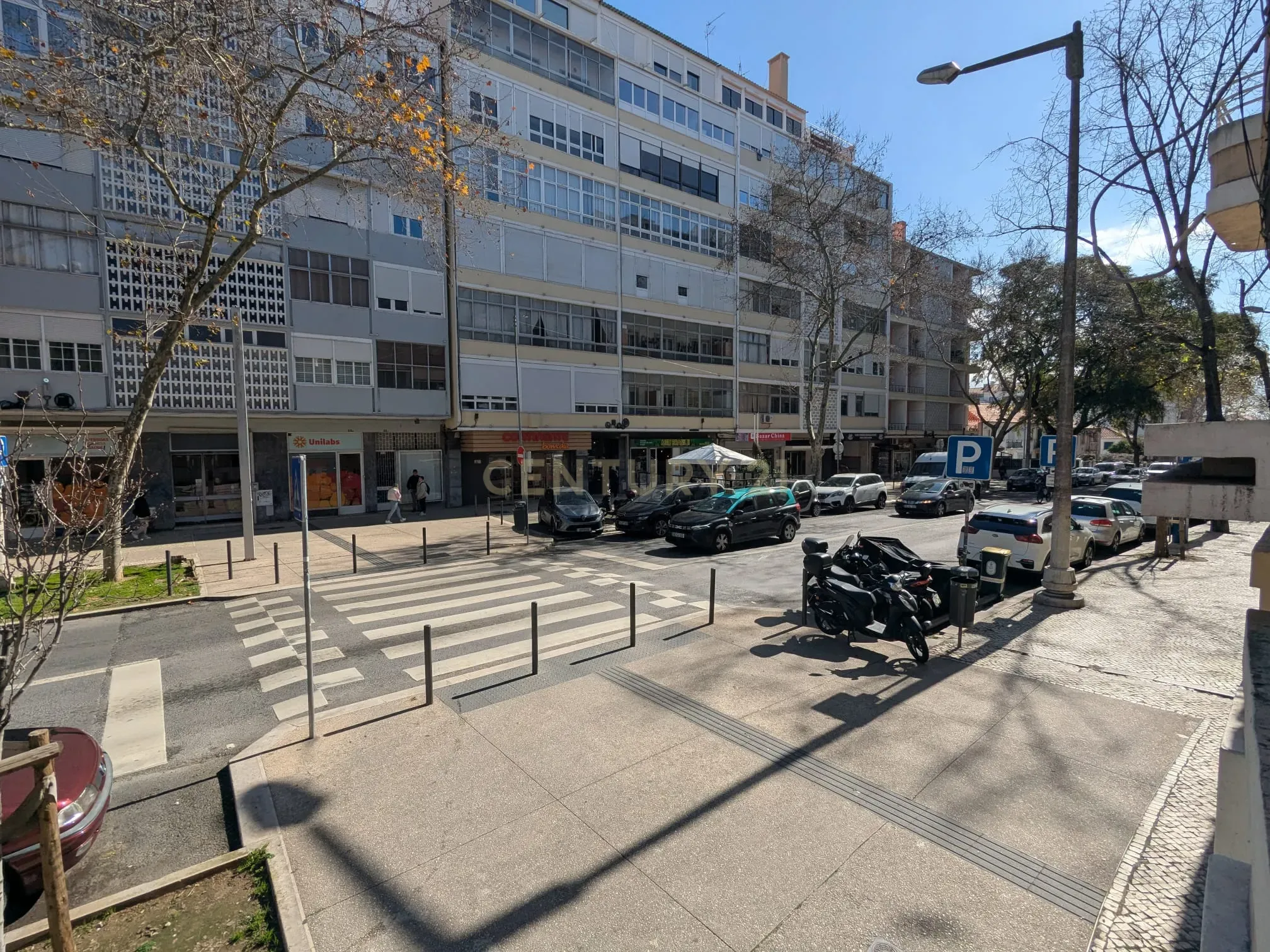 Apartamento T2 com logradouro na Penha de França - Image 17