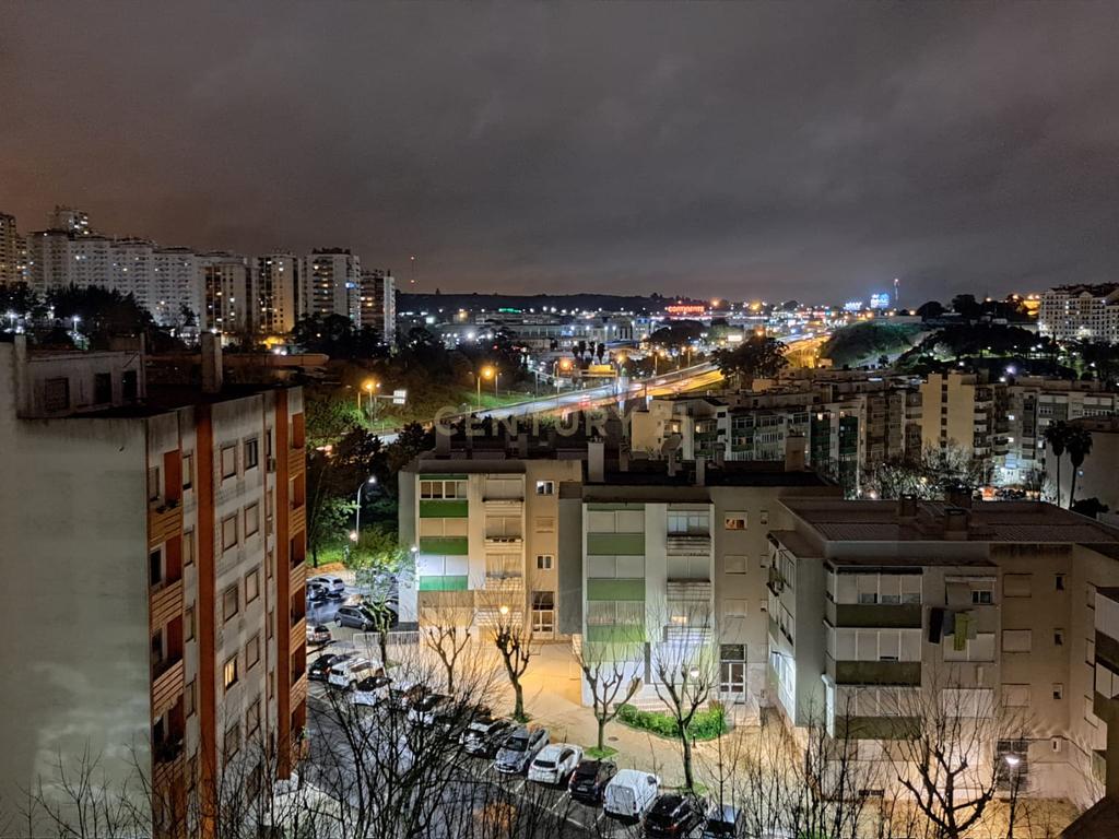Oportunidade Unica - Apartamento T3 c/ garagem | Damaia de Cima - Image 39