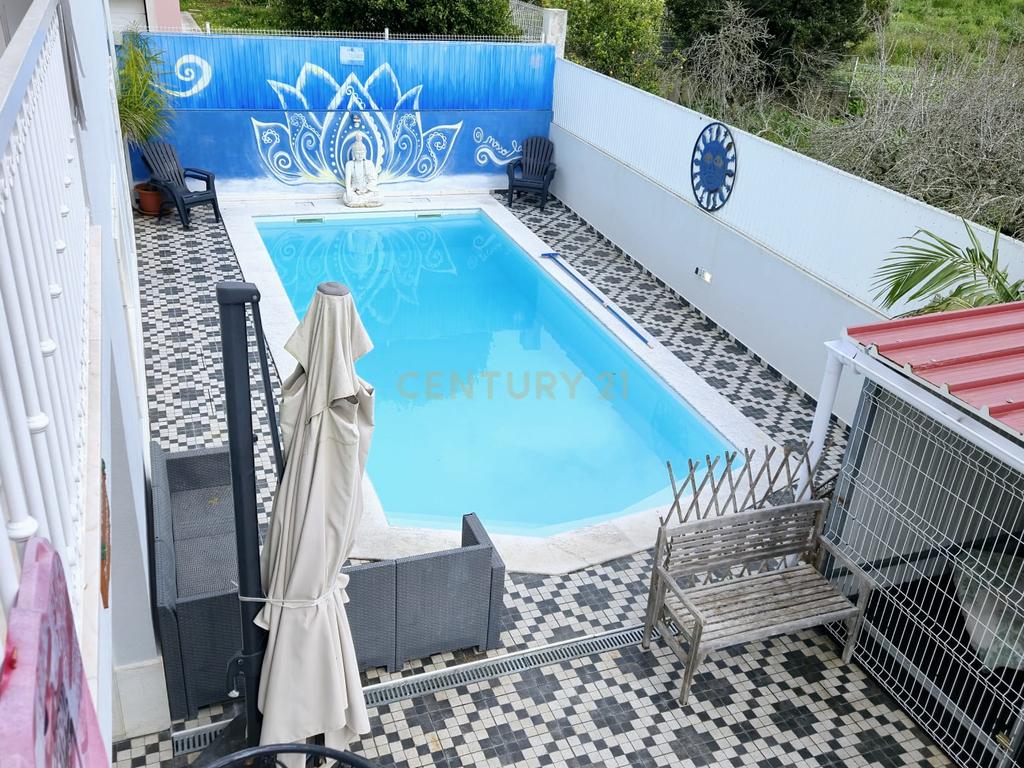 Moradia T5 de Luxo em Mafra - Image 36