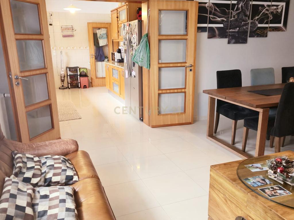 Moradia T5 de Luxo em Mafra - Image 16
