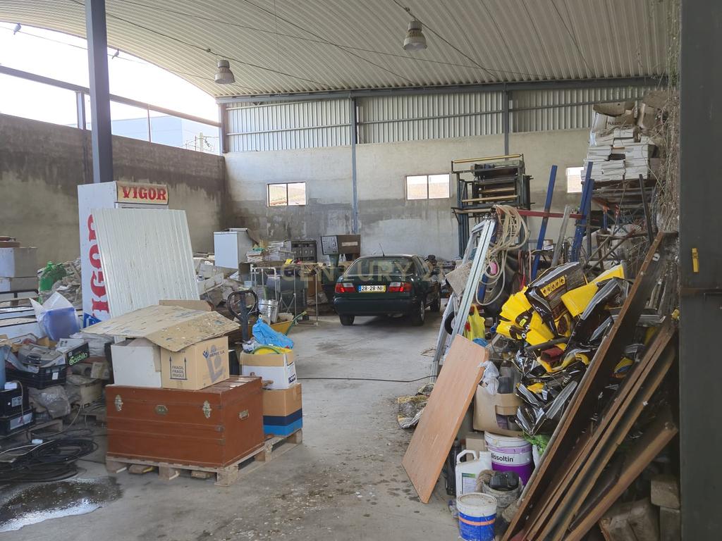 Lote com 2 Moradias inseridas num terreno de  10.000m²  - Image 19