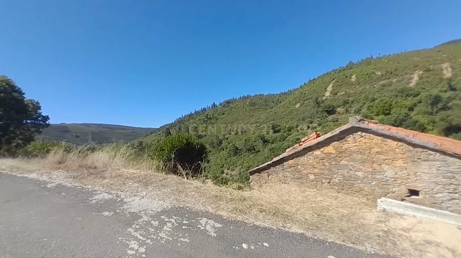 CASA NA ENCOSTA DA SERRA | PESCANSECO FUNDEIRO | SERRA DO AÇOR - Image 35