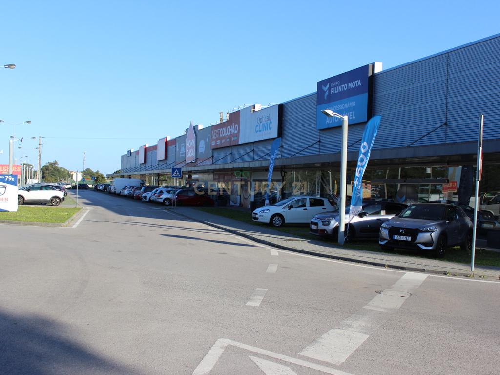 SEIXAL - CASAL do MARCO - Loja / Armazém em Retail Park  - Adequado para VISA GOLD  - Para venda com ou sem rendimento - Image 3