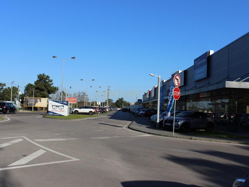 SEIXAL - CASAL do MARCO - Loja / Armazém em Retail Park  - Adequado para VISA GOLD  - Para venda com ou sem rendimento - Image 14