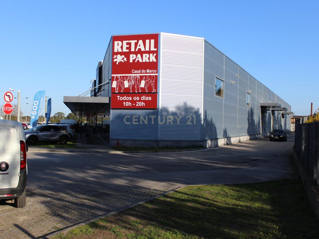 SEIXAL - CASAL do MARCO - Loja / Armazém em Retail Park  - Adequado para VISA GOLD  - Para venda com ou sem rendimento - Image 7