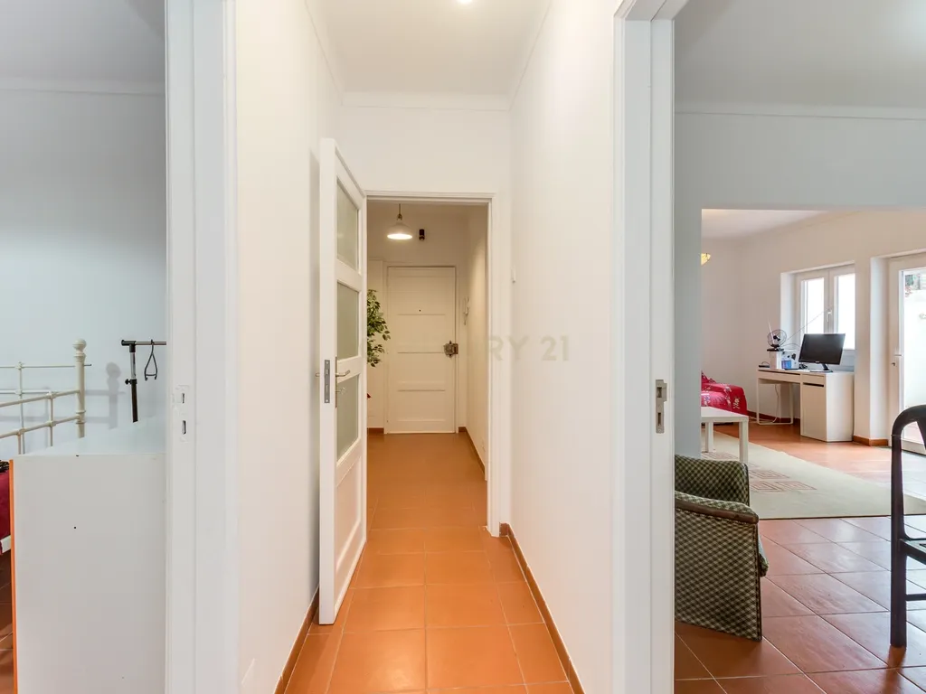 Apartamento T3 em Centro de Cascais - Image 4