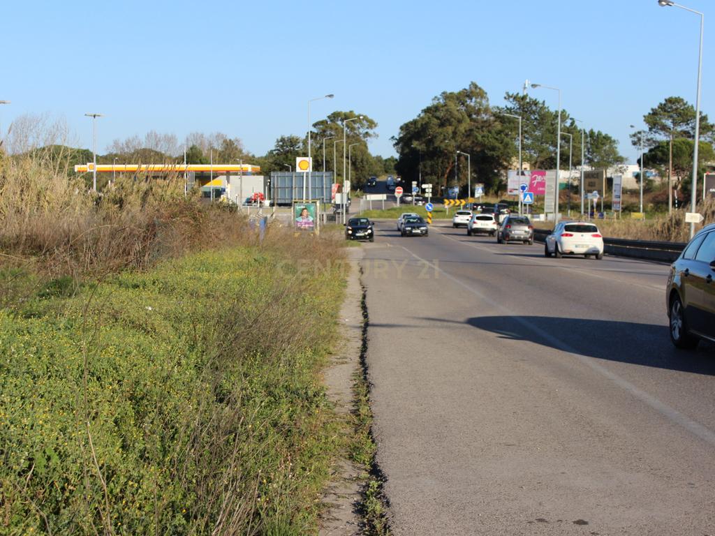 SEIXAL - CASAL do MARCO - Loja / Armazém em Retail Park  - Adequado para VISA GOLD  - Para venda com ou sem rendimento - Image 4