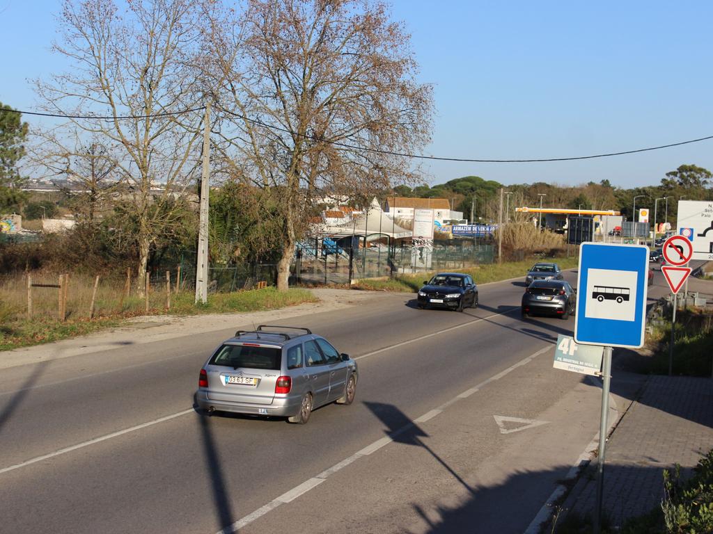 SEIXAL - CASAL do MARCO - Loja / Armazém em Retail Park  - Adequado para VISA GOLD  - Para venda com ou sem rendimento - Image 6