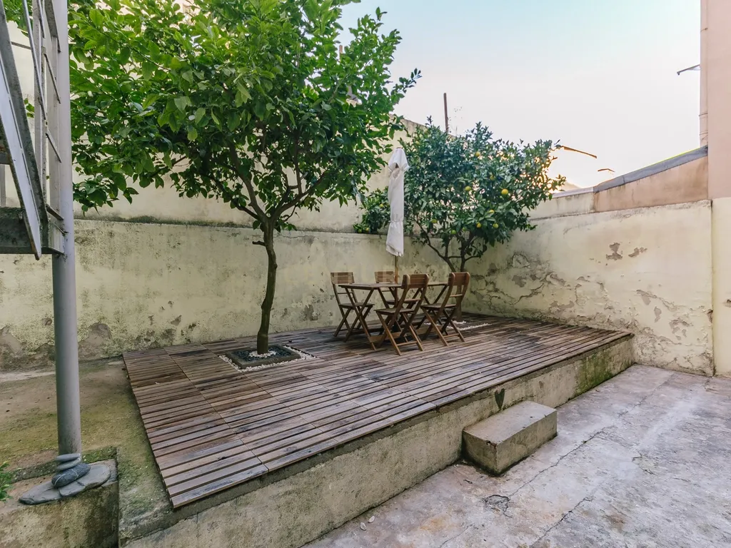 Apartamento T1 Renovado e c/ Logradouro - Image 15