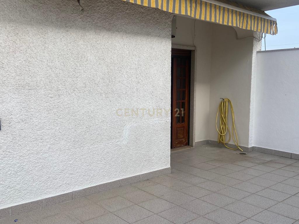 Moradia localizada em zona central da vila de Alcains - Castelo Branco - Image 12