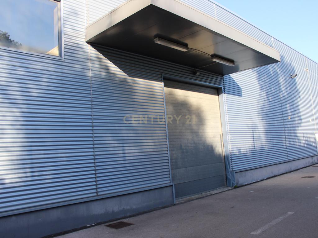SEIXAL - CASAL do MARCO - Loja / Armazém em Retail Park  - Adequado para VISA GOLD  - Para venda com ou sem rendimento - Image 25