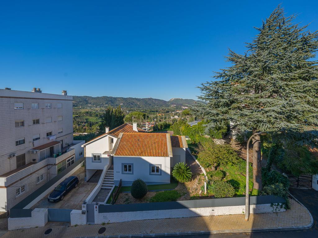 Apartamento T3 com Varanda e vista Panorâmica para o Rio Sado - Image 28