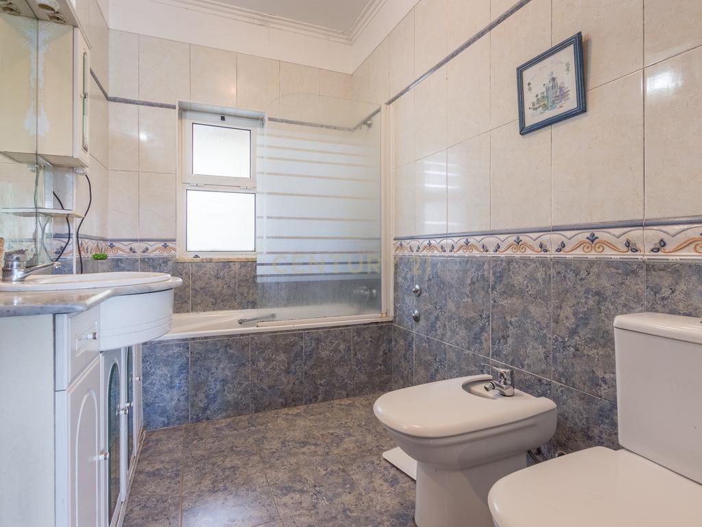 Moradia T5 Penteado - Image 23
