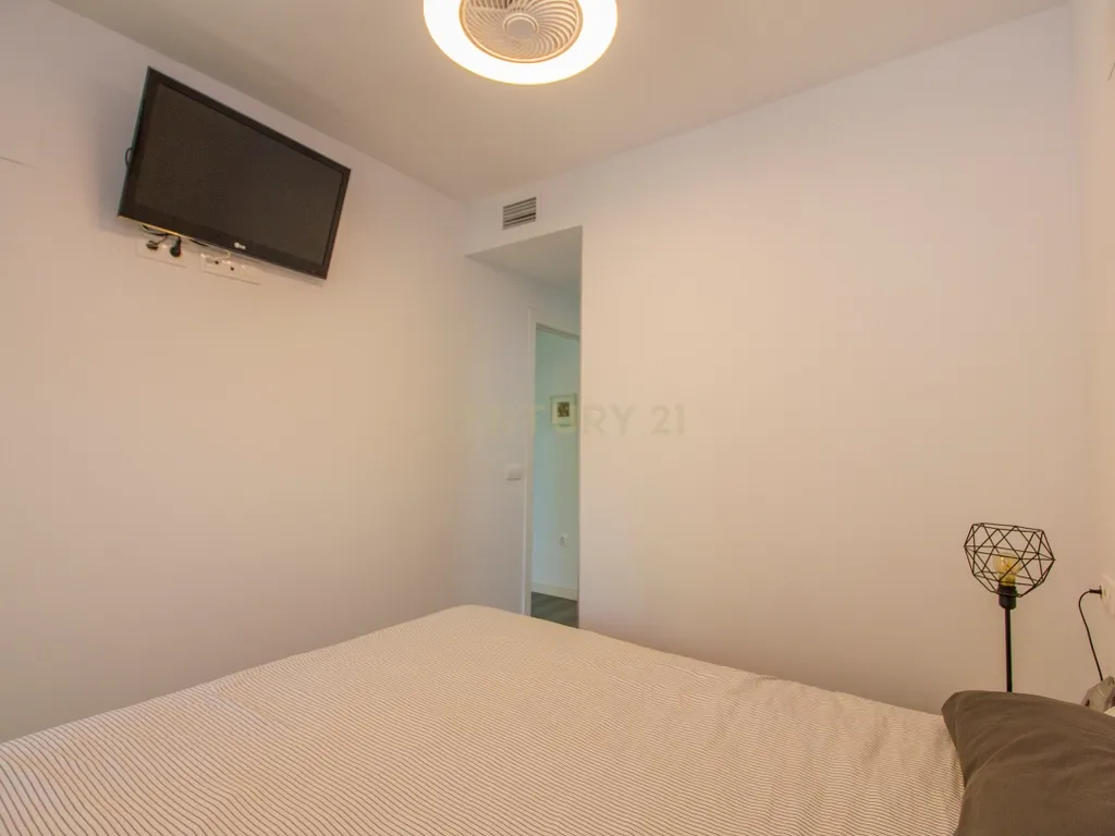 ARRENDAMENTO DE INVERNO JUNTO AO MAR – APARTAMENTO T3 COM PISCINA E CAMPO DE PADEL NO CENTRO DE CALPE - Image 18