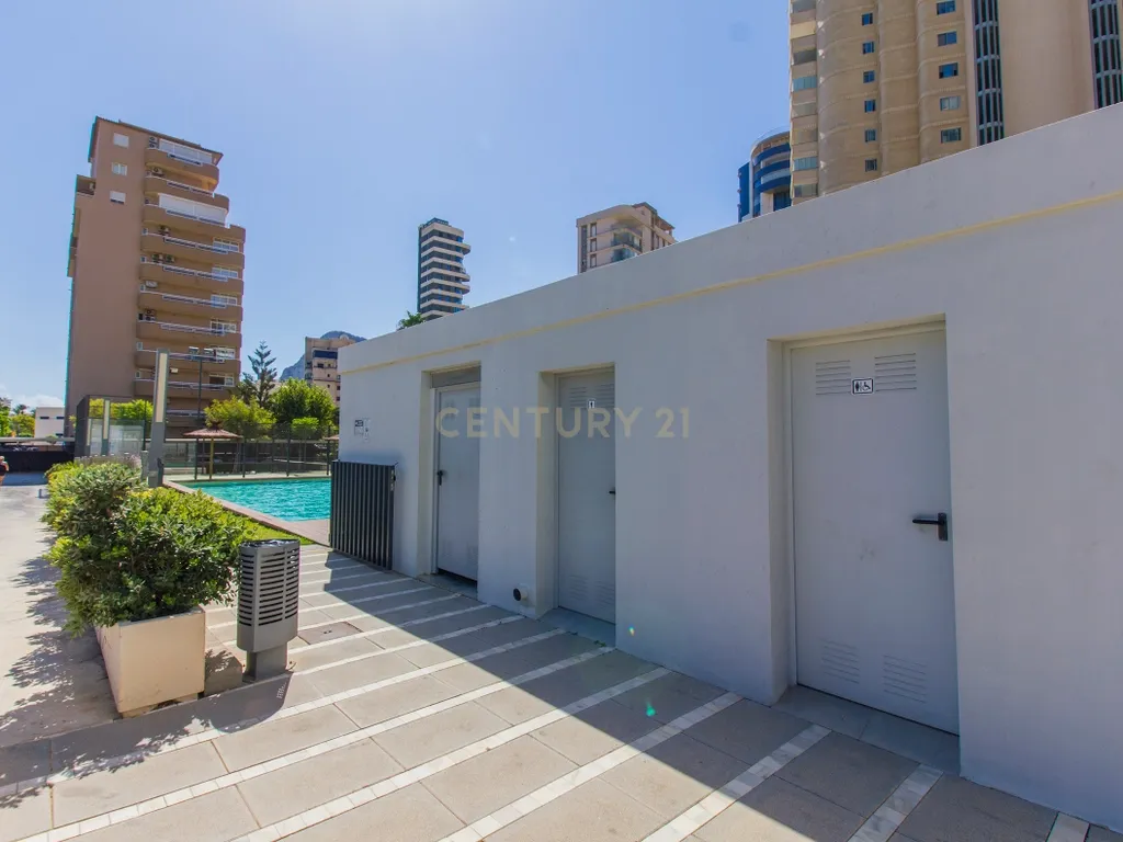 ARRENDAMENTO DE INVERNO JUNTO AO MAR – APARTAMENTO T3 COM PISCINA E CAMPO DE PADEL NO CENTRO DE CALPE - Image 34