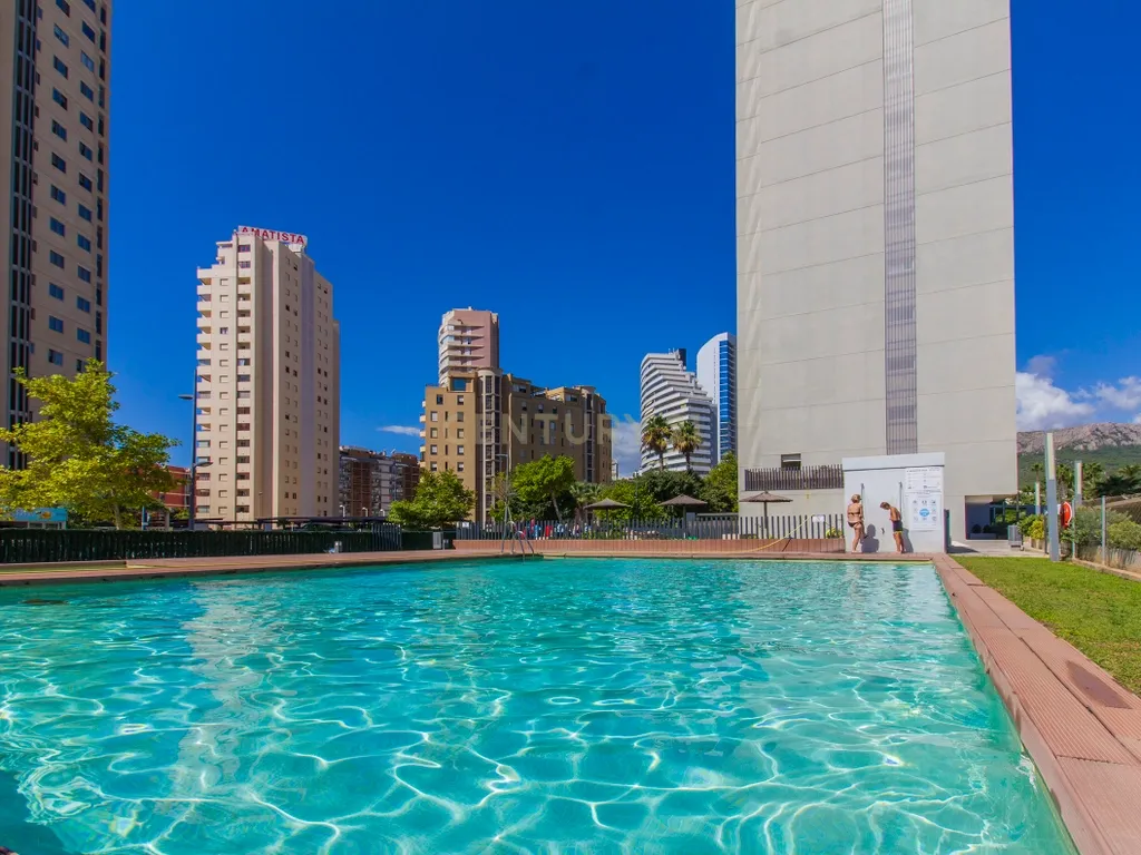 ARRENDAMENTO DE INVERNO JUNTO AO MAR – APARTAMENTO T3 COM PISCINA E CAMPO DE PADEL NO CENTRO DE CALPE - Image 37