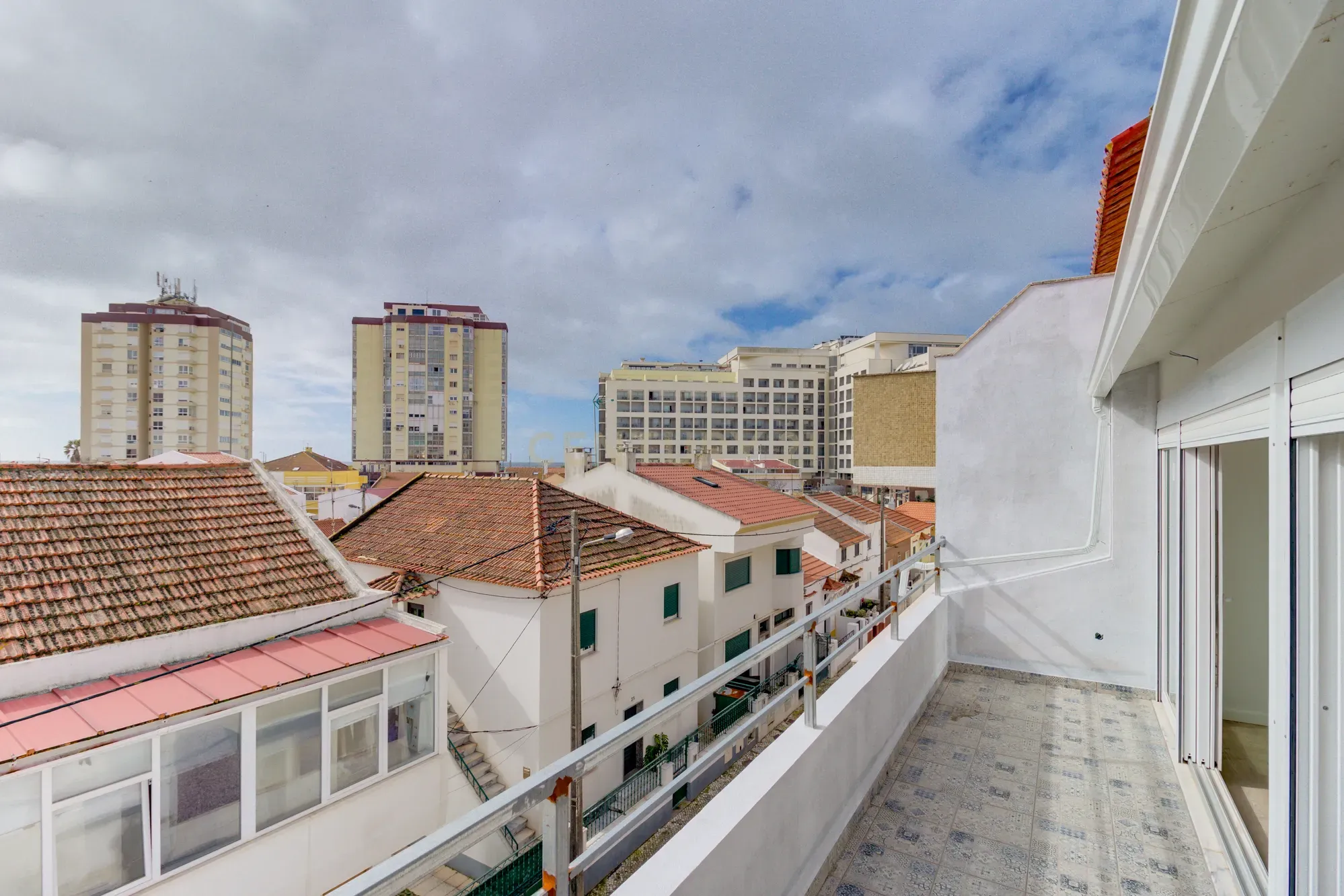 Prédio Costa da Caparica!!! - Image 9