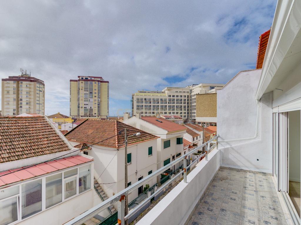 Prédio Costa da Caparica!!! - Image 9
