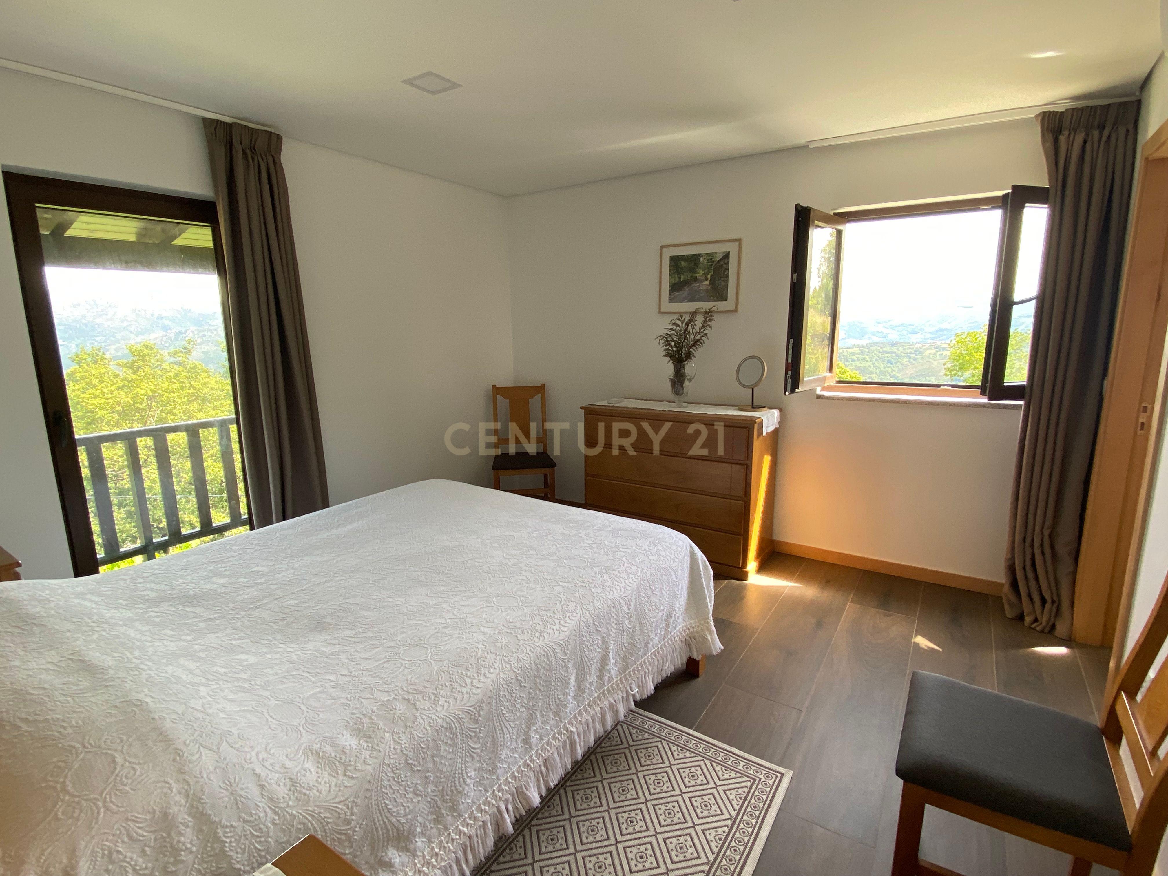 Casa de Sonho na zona do Geres com vistas magnificas - Image 12