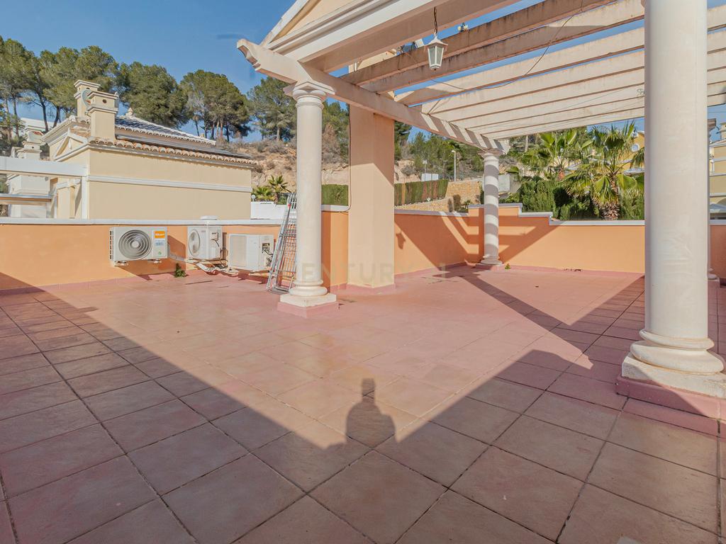undefined - Image 4