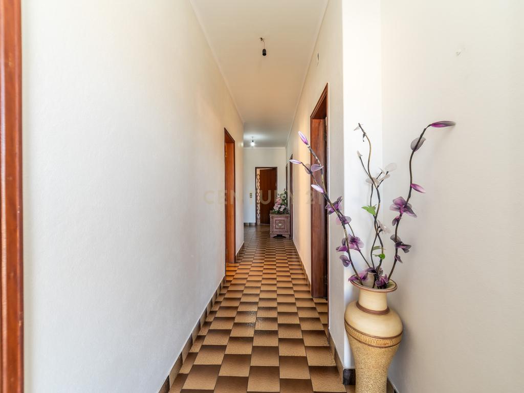 Prédio em São Martinho do Bispo - Image 21