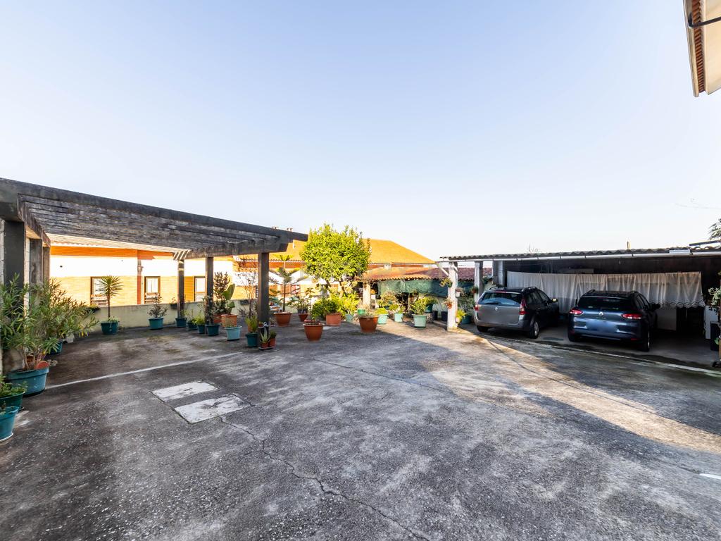 Prédio em São Martinho do Bispo - Image 28