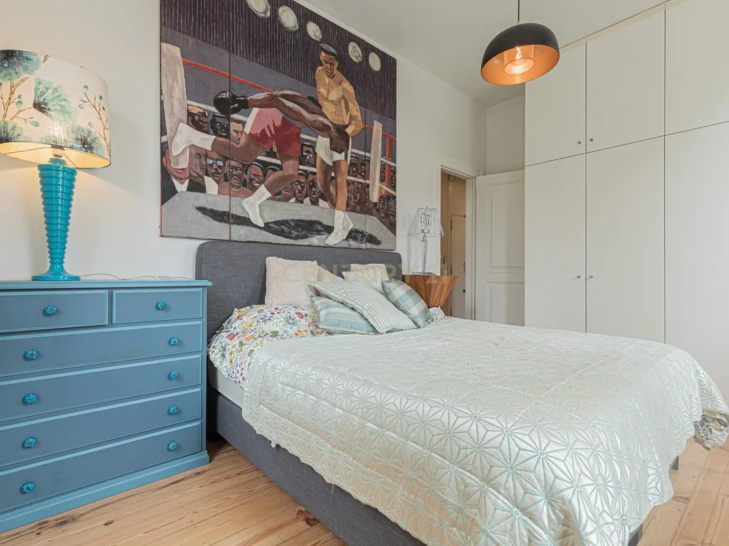 Apartamento T7 na Av. Magalhães de Lima em Lisboa - Image 21