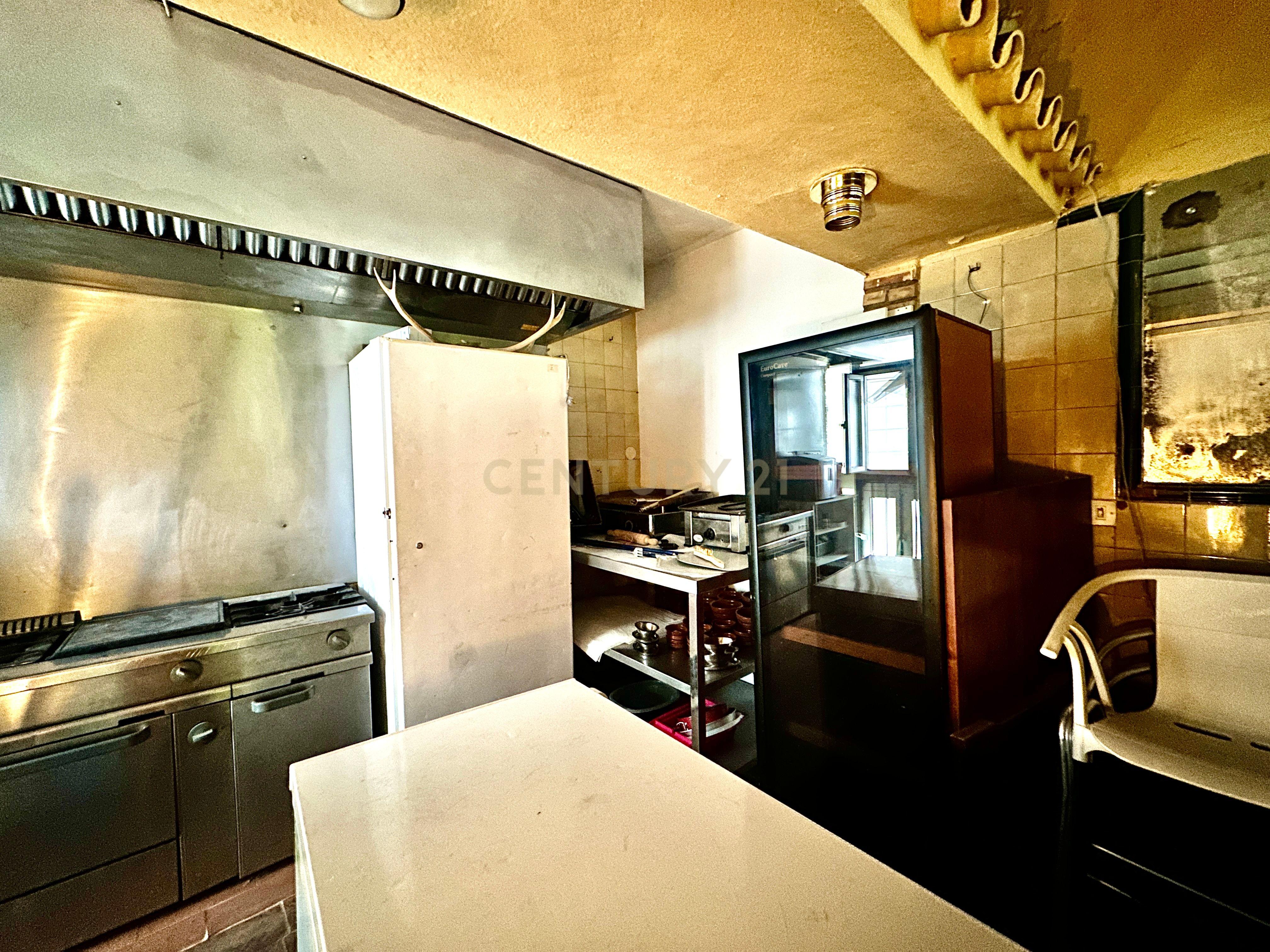 undefined - Image 12