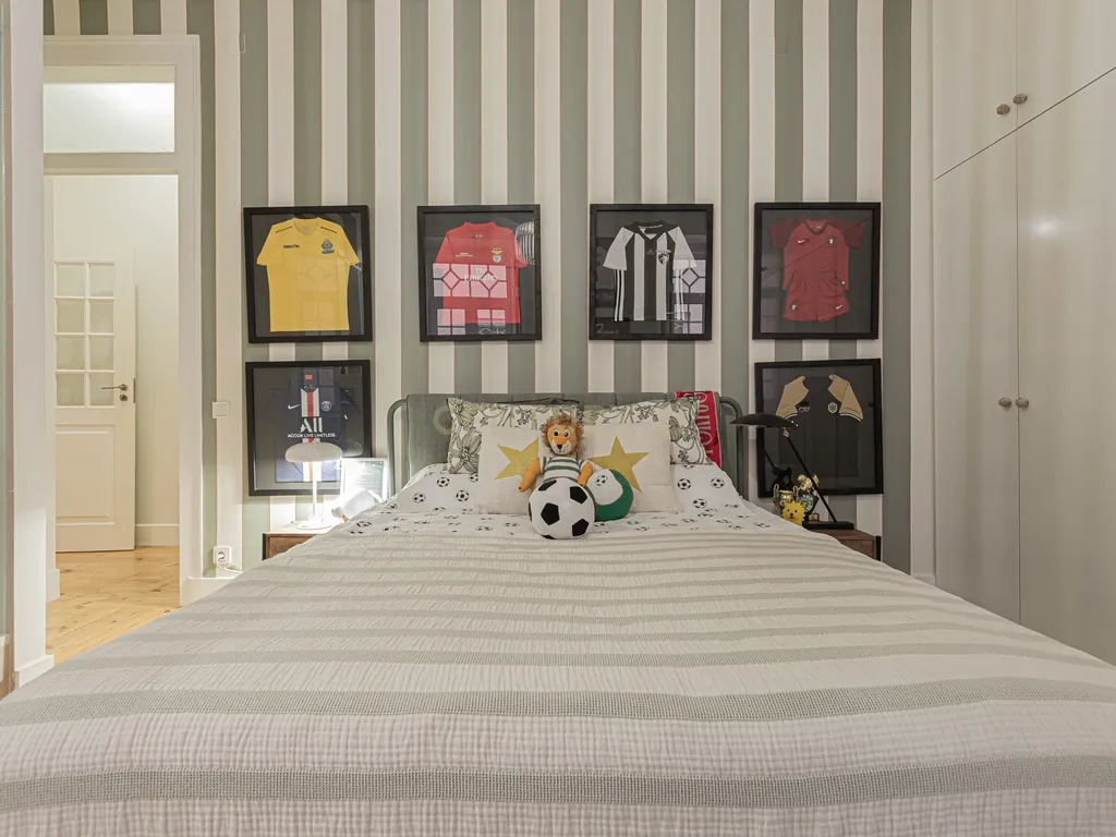 Apartamento T7 na Av. Magalhães de Lima em Lisboa - Image 40