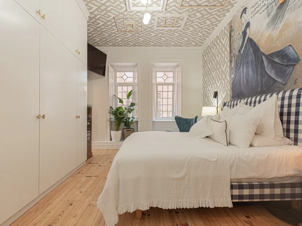 Apartamento T7 na Av. Magalhães de Lima em Lisboa - Image 47