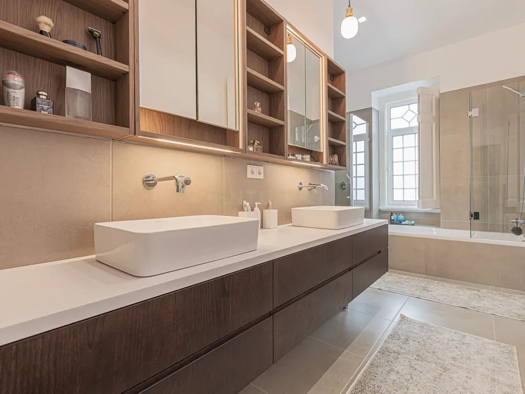 Apartamento T7 na Av. Magalhães de Lima em Lisboa - Image 57