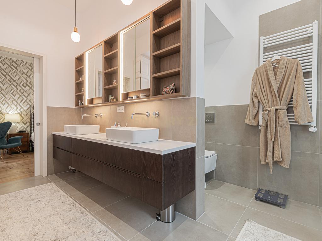 Apartamento T7 na Av. Magalhães de Lima em Lisboa - Image 56