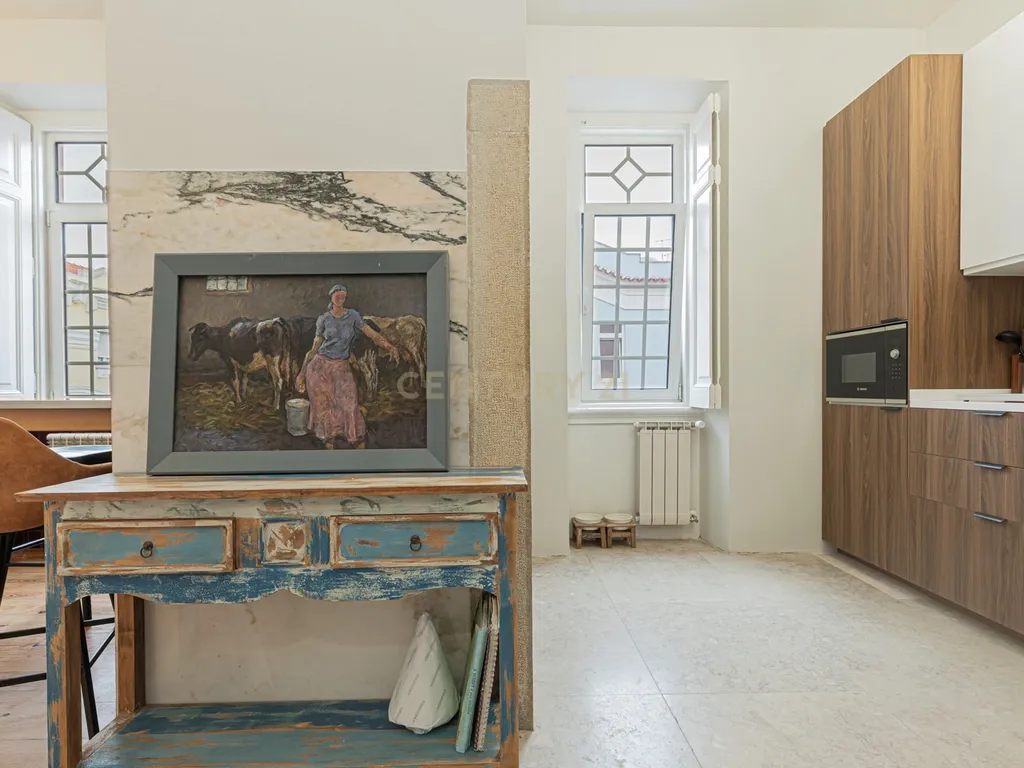 Apartamento T7 na Av. Magalhães de Lima em Lisboa - Image 69