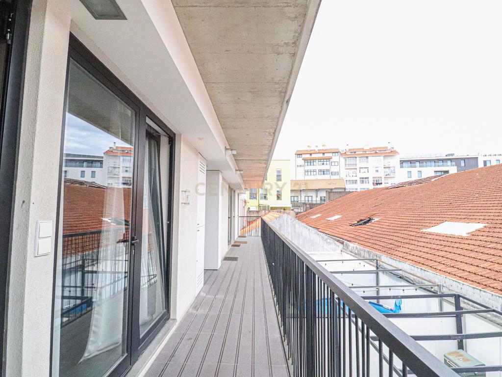 Apartamento T1 com Varanda em Vera Cruz Aveiro - Image 4