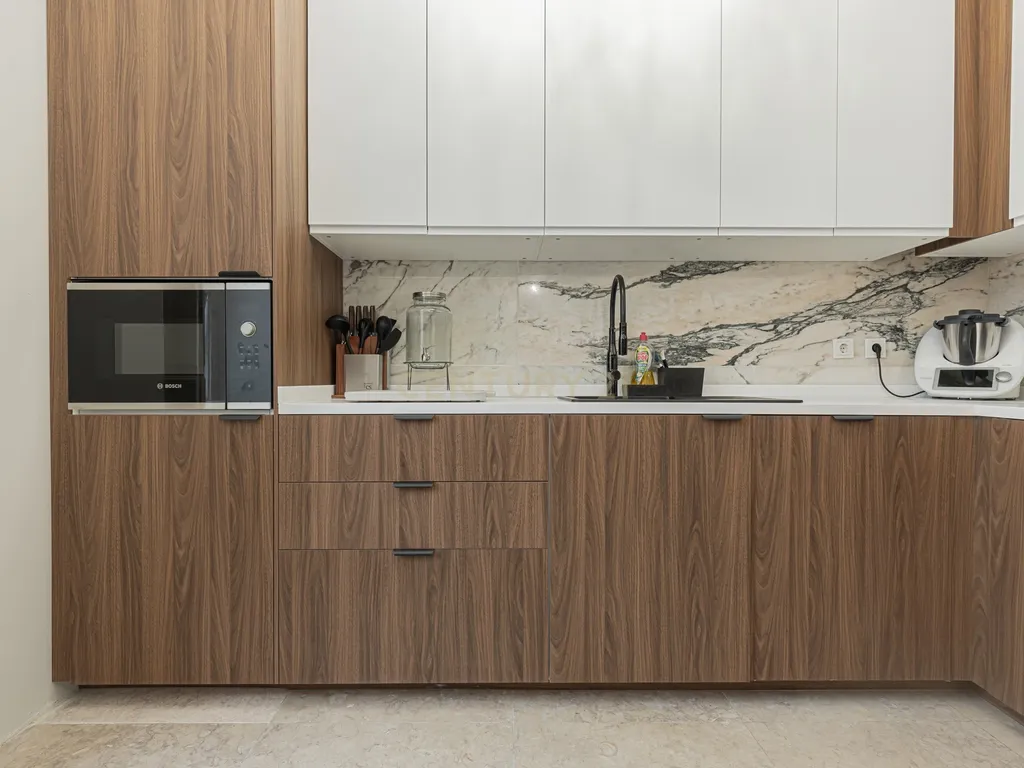 Apartamento T7 na Av. Magalhães de Lima em Lisboa - Image 73