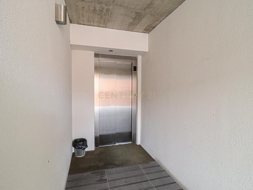 Apartamento T1 com Varanda em Vera Cruz Aveiro - Image 6