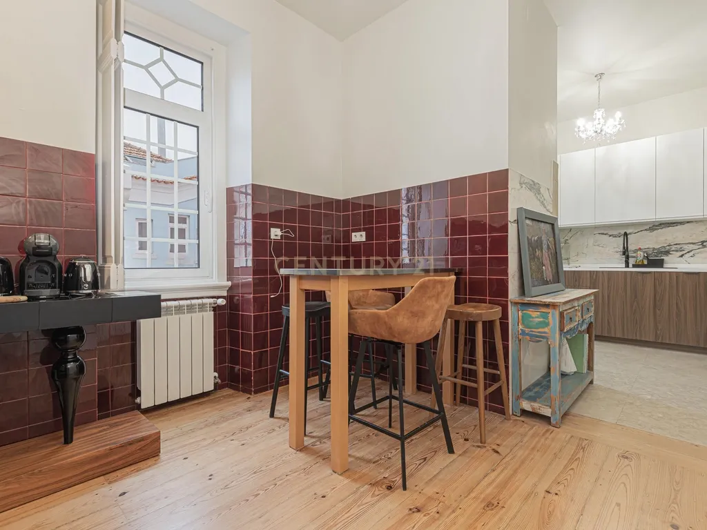 Apartamento T7 na Av. Magalhães de Lima em Lisboa - Image 77