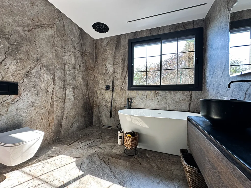 Moradia contemporânea de luxo com vistas panorâmicas em Mijas Costa - Image 17
