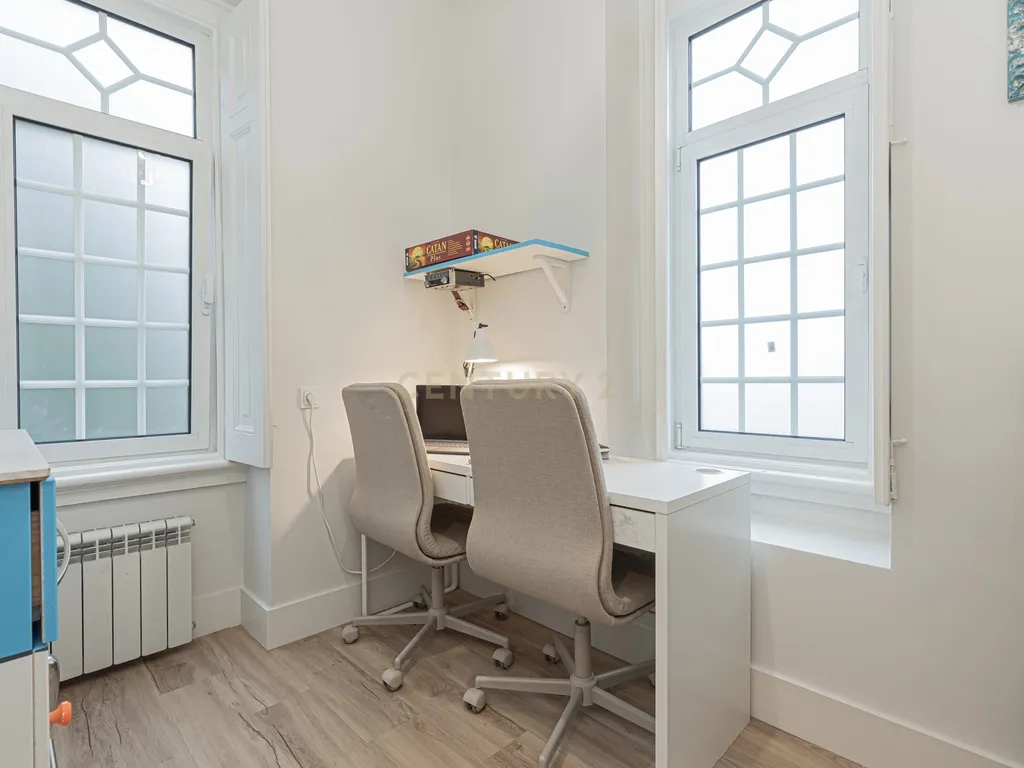 Apartamento T7 na Av. Magalhães de Lima em Lisboa - Image 84