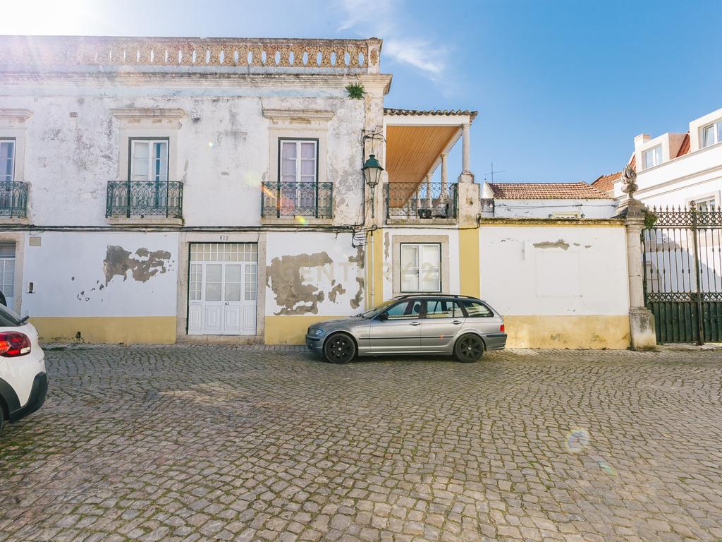 Palacete histórico - um imóvel único junto ao rio no centro da vila de Alcochete - Image 6