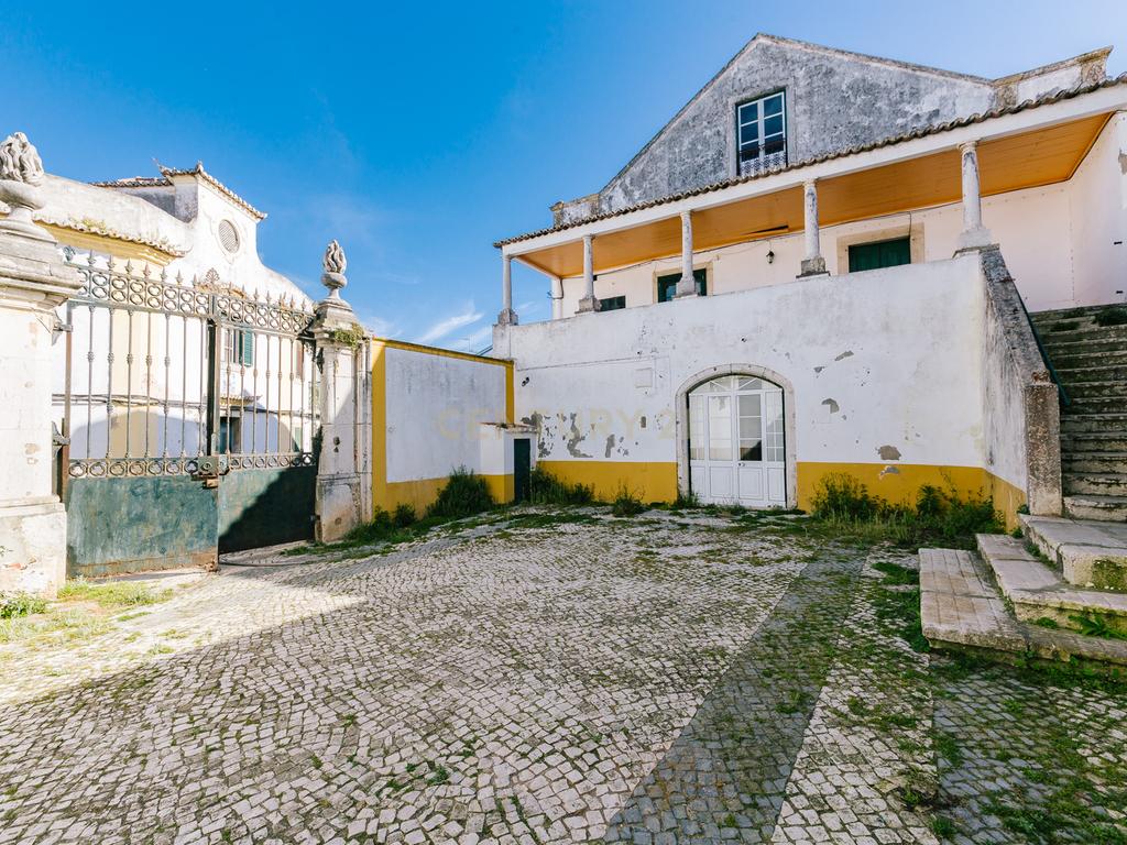 Palacete histórico - um imóvel único junto ao rio no centro da vila de Alcochete - Image 12