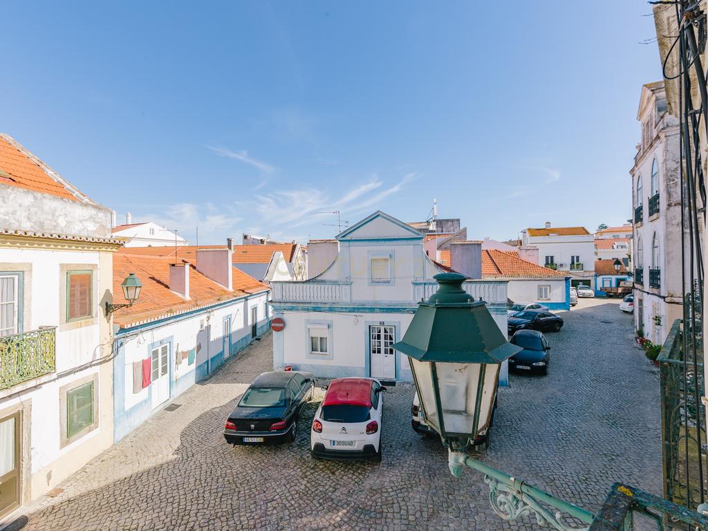 Palacete histórico - um imóvel único junto ao rio no centro da vila de Alcochete - Image 16