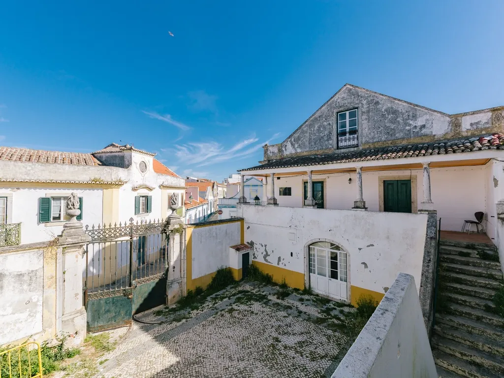 Palacete histórico - um imóvel único junto ao rio no centro da vila de Alcochete - Image 25
