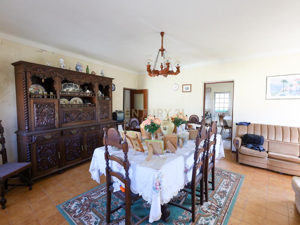 Moradia e anexos em Vila Cortês da Serra - Gouveia - Image 18