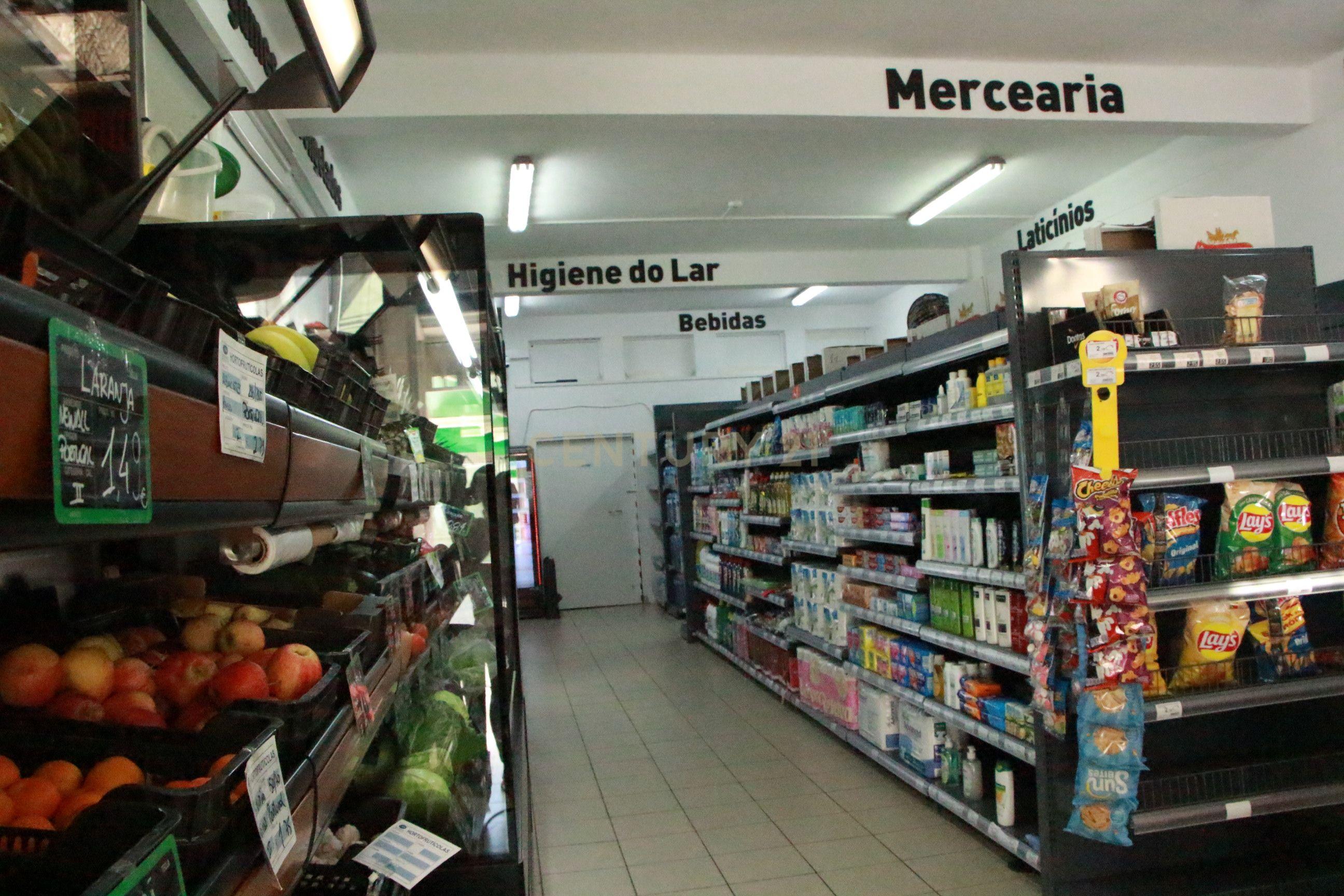 Trespasse de Mini-Mercado em Faro – Excelente Localização - Image 8