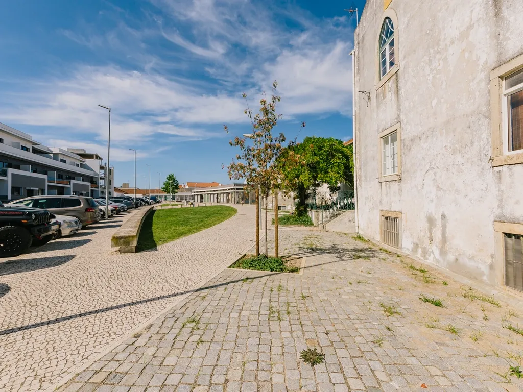Palacete histórico - um imóvel único junto ao rio no centro da vila de Alcochete - Image 69
